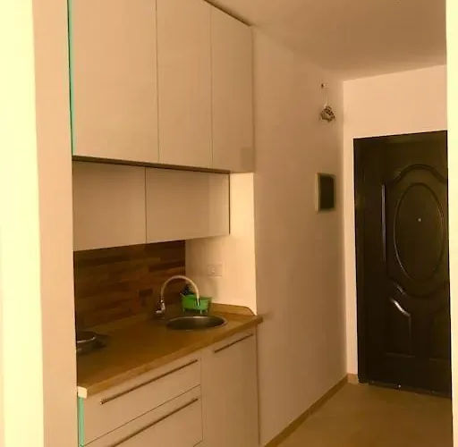 In Florenza Khamsin Apartman Gurdaka